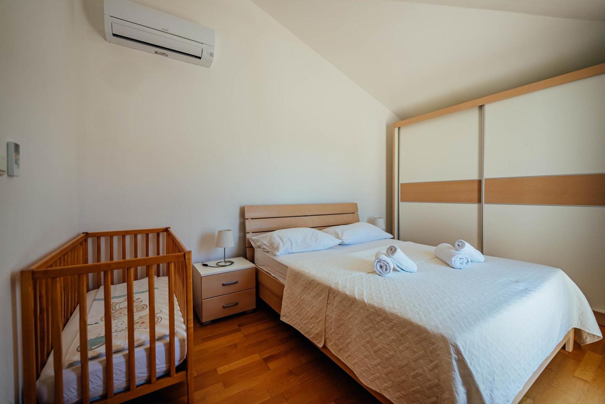 Villa Latica Donji Prolozac Bagian luar foto